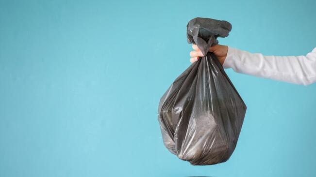 Noin kaksi kolmesta (67 %) suomalaisesta kokee ainakin silloin tällöin huonoa omaatuntoa heittäessään ruokaa pois.