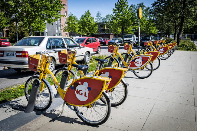 Föli-pyörien käyttö halutaan osaksi Fölin kausikortteja. Kuva on kesältä 2020.