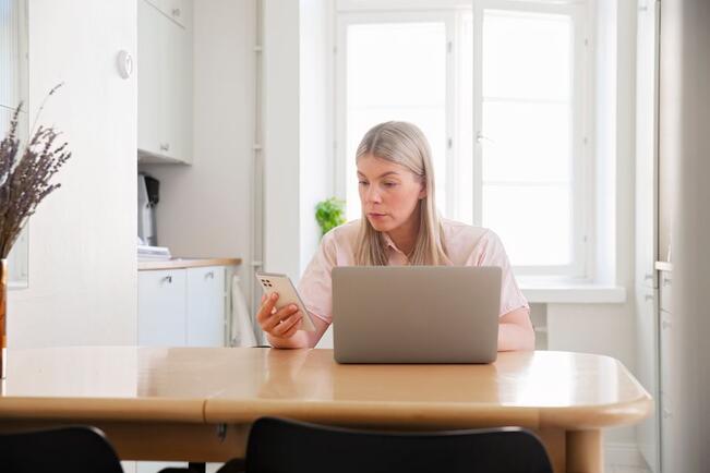 Työeläke.fi:n laskuri antaa suosituksen yrittäjän työtulosta ja sen liikkumavarasta.
