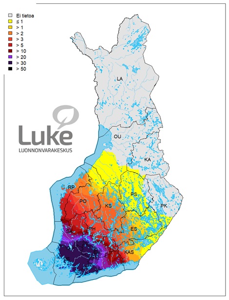 Valkohäntäpeuran talvikannan tiheydet Suomessa talvella 2022–2023 (yksilöitä/1000 ha). Tiheyspinta on laskettu HTA-mallin riistanhoitoyhdistyksille kohdennetuista peuratiheyksistä.