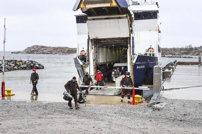 Baldur saa Suomen Saaristovarustamo Oy:n värit.
