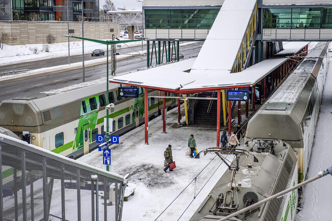 Junia korvataan busseilla myös alkuviikosta.