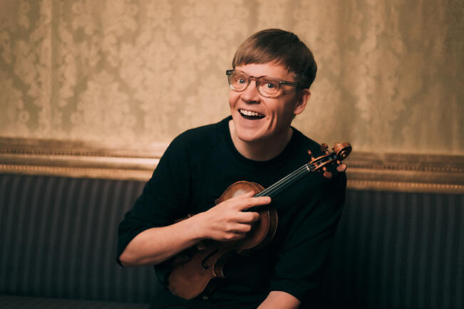 Pekka Kuusisto toimii Norjalaisen kamariorkesterin taiteellisena johtajana. 