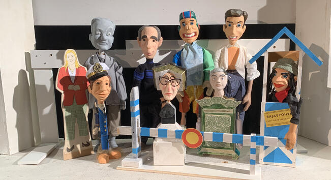 Hannu Räisä on veistänyt ja tehnyt näköisnuket kaikista presidenttiehdokkaista.