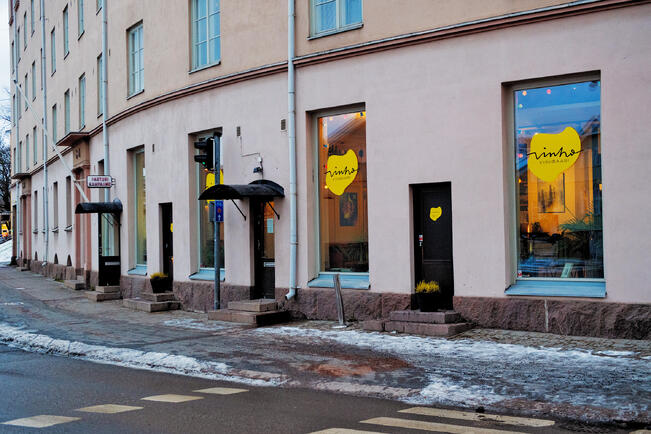 Vinhossa lauletaan virsiä.