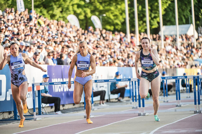 Naisten pika-aidat on jälleen yksi Paavo Nurmi gamesien päälajeista ensi kesänä. Kuva on viime vuodelta.