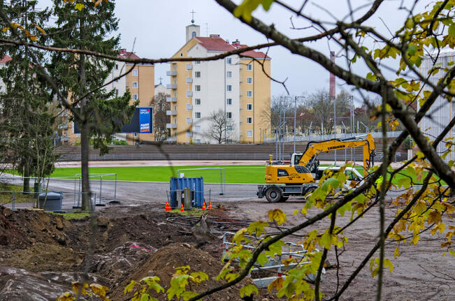Urheilupuistossa kaadetaan puita lähiviikkoina.