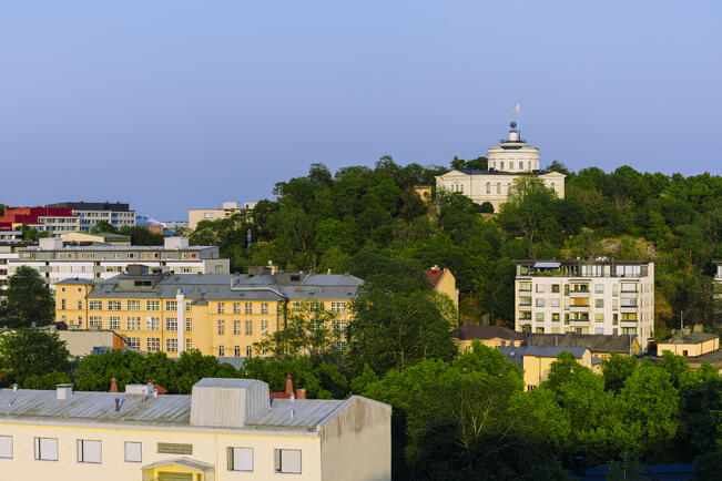 Åbo Akademin säätiö osti Tähtitornin Turun kaupungilta vuonna 2007. Nykyisin rakennus on säätiön hallinnon käytössä.