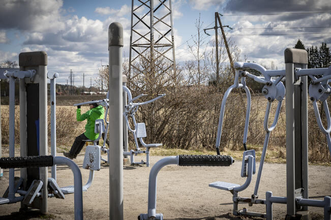 Ulkoliikuntapaikoilla on tarjolla ohjausta.