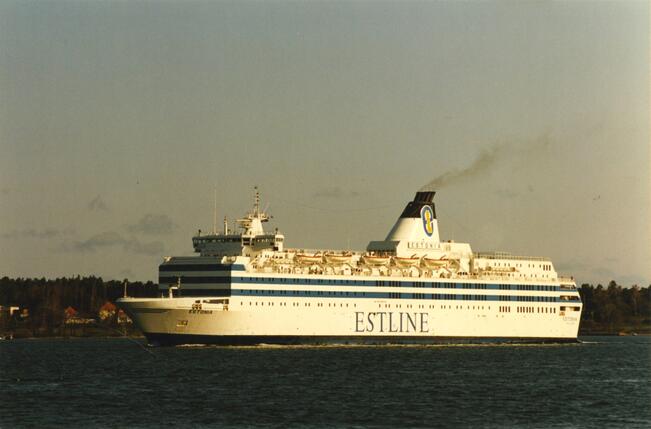 Matkustaja-autolautta Estonian onnettomuuden muistamista jatketaan Forum Marinumin järjestämällä luentosarjalla, joka tuo erilaisia näkökulmia vakaviin vesillä tapahtuneisiin onnettomuuksiin.