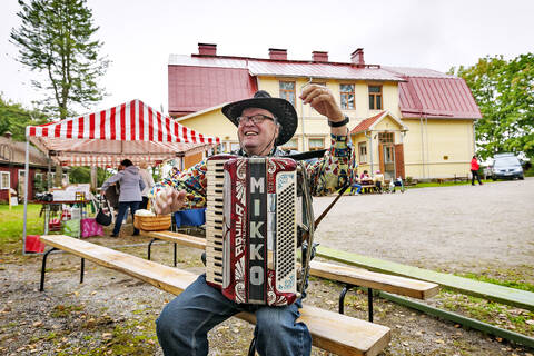 Sukselan kyläyhdistys on järjestänyt tapahtumiaan vanhalla Sukselan koululla. 