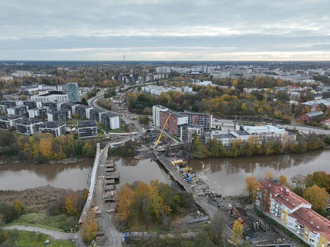 Aurajoen siltatyömaat ovat kohta valmiit.