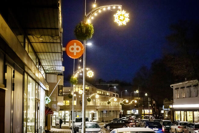 Naantalin jouluvalot muuttivat Virttaalle.