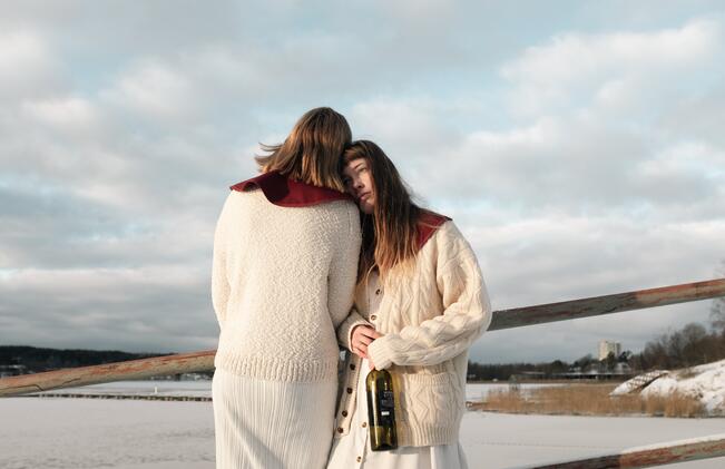 Nelli Lepola ja Saana Niemi.