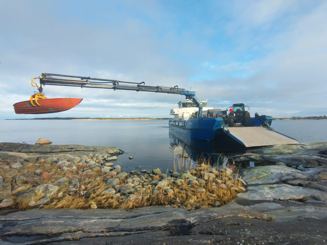 Veneitä noudetaan pois sellaisista saarikohteista, joista venettä ei ole mahdollista kuljettaa pois maanteitse.