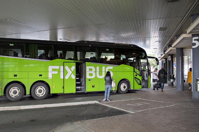 FlixBus lanseeraa kymmenen uutta reittiä Viron rannikolta Pärnusta Suomeen. 