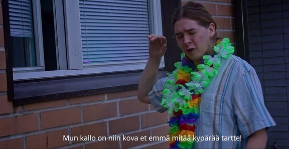 Kuvakaappaus Varsinais-Suomen ELY-keskuksen Maltti on wörttii -liikenneturvallisuuskampanjan somevideosta. 