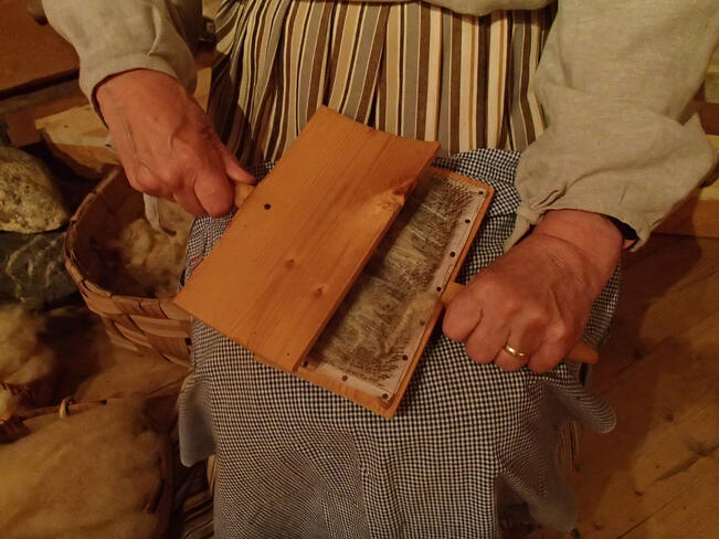 Villan karstausta Tarvasjoen kotiseutumuseossa.