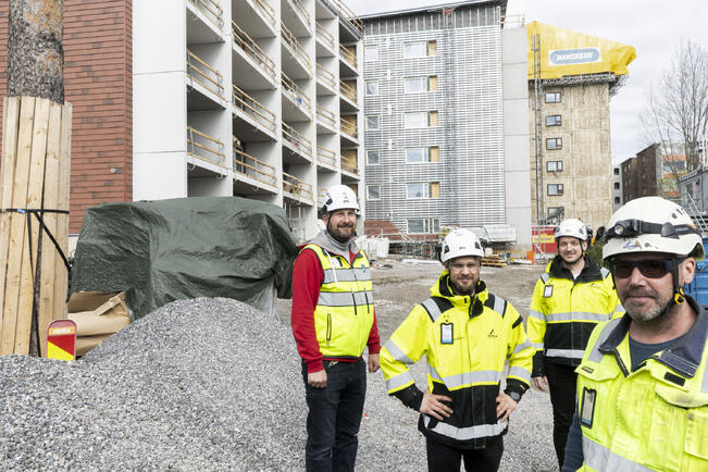 Kousankujan kerrostaloja perusparannetaan.