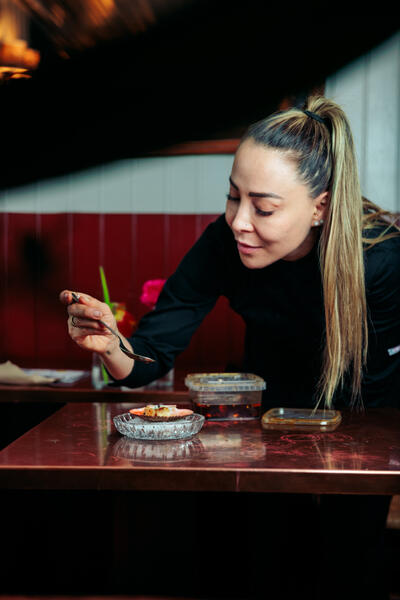 Meksikolainen kokki Colibrí Jiménez.