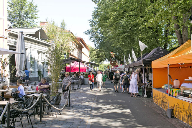 Suurmarkkinoilla vieraili arviolta yli 80 000 kävijää. Kuva on vuodelta 2019.