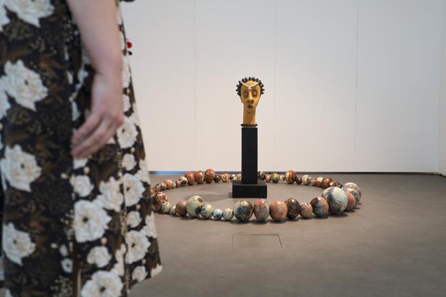 Vuoden 2024 näyttelyssä olivat mukana Riitta Hidénin teokset Elämänlanka (2022) sekä Pampula (2022). 

