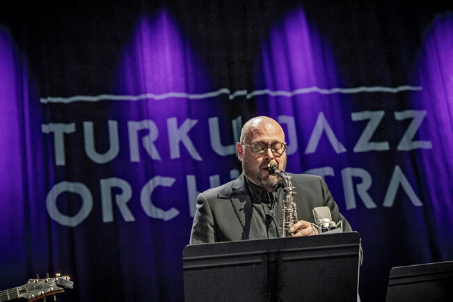 Saksofonisti Jusu Heinonen.