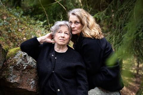 Eija Ahvo ja Jonna Järnefelt.