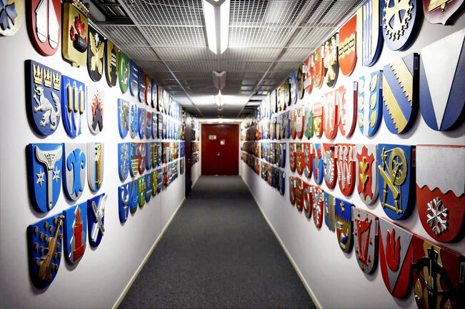 Valtionosuusjärjestelmä on menossa uuteen uskoon. Osa kunnista hyötyy, osa kärsii.