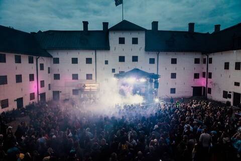 Kesärauhan ensimmäiset artistit ovat julkistettu.