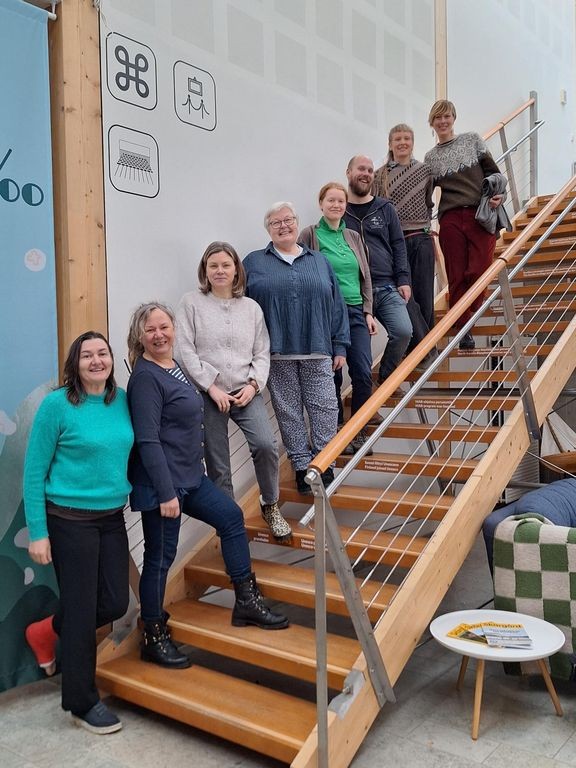 Uusia biosf&#228;&#228;ril&#228;hettil&#228;it&#228;. 
