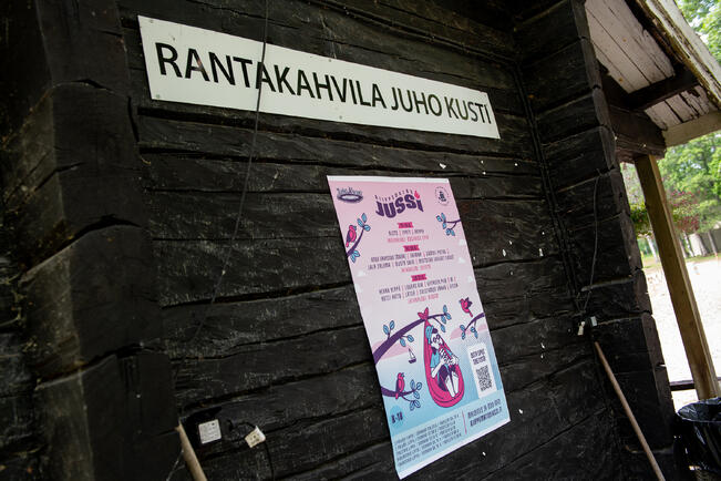 Festivaali palaa takaisin juurilleen Juho Kustin rantalavalla.