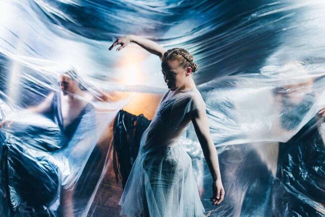 Riku Lehtopolun koreografia Lumen saa ensi-iltansa helmikuussa.