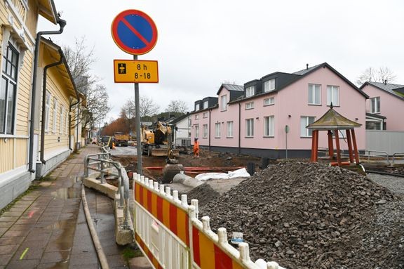 Kaivokadun saneeraus jatkuu ensi kes&#228;&#228;n asti. 