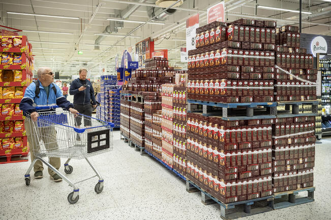 Kahvin hinta on pysynyt koko kuluvan vuoden edellisvuosia korkeammalla.