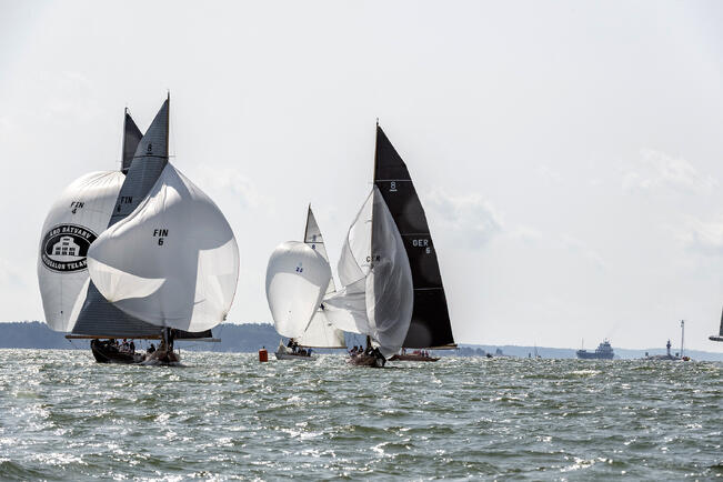 Vuoden veneilytapahtumana palkittiin 8mR-luokan MM-kilpailut Turussa.