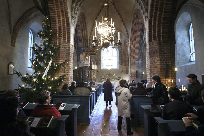 Hoosiannaa pääsee sunnuntaina laulamaan kirkoissa.