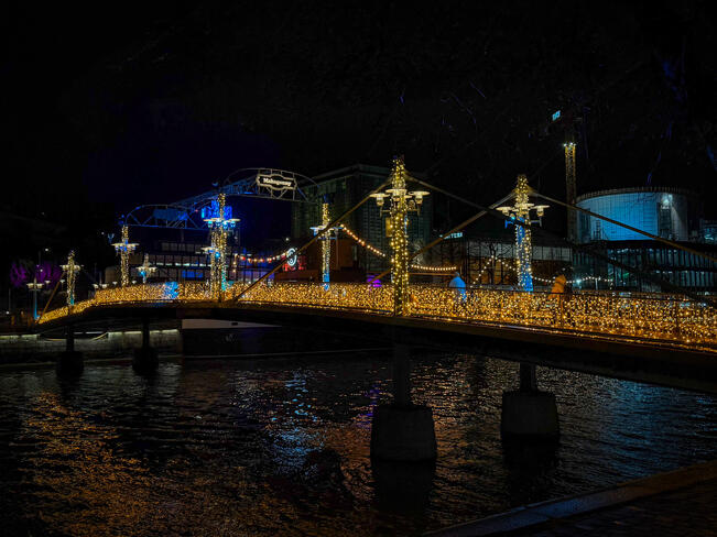 Tänä vuonna inspiraation lähteenä on Mahagonnyn kaupungin nousu ja tuho -ooppera.