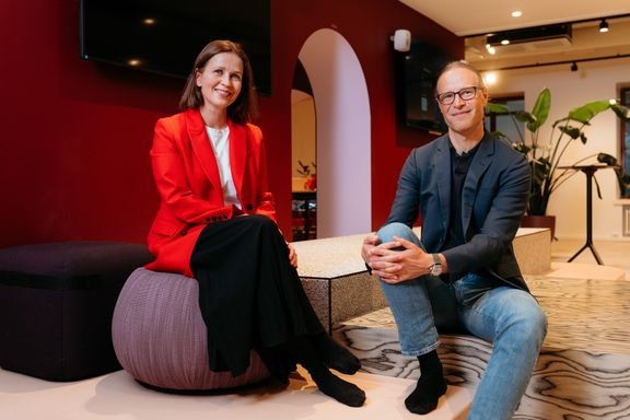 Johanna Vesikallio ja Zach Shelby.