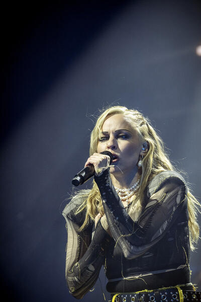 Vesala palaa keikkatauolta Kesärauhan lavalle.