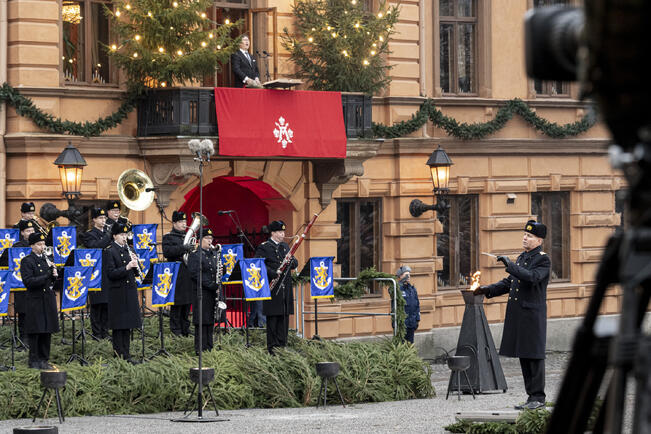 Myös presidenttiåpari nähdään joulurauhanjulistuksessa jouluaattona.