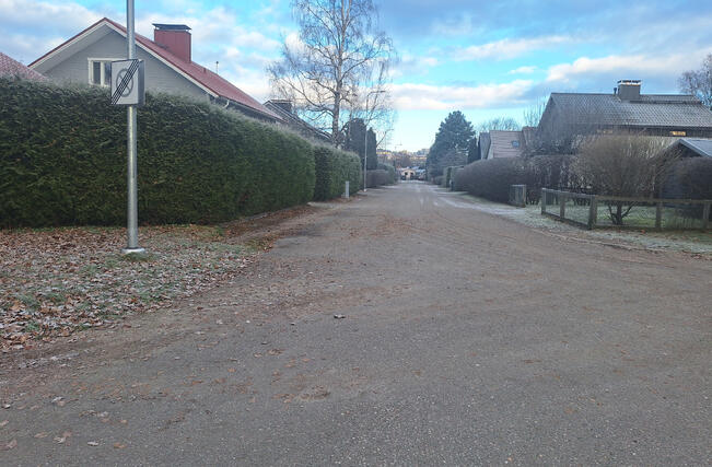 Vähäheikkilässä oleva Pontuksentie on saanut nimensä Pontus De la Gardien mukaan. Hänen kuolemastaan tuli marraskuussa kuluneeksi 440 vuotta.