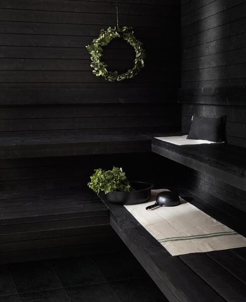 Tuuletus suojaa lauteita lahoamiselta.