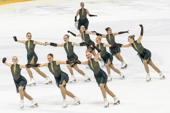 Loppi-Ive tuo Turkuhalliin tuhatkunta muodostelmaluistelijaa. Kuva on vuodelta 2024.