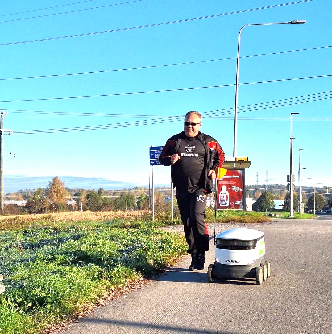 Petri Uggeldahlilla on mieluista lenkkeilyseuraa

