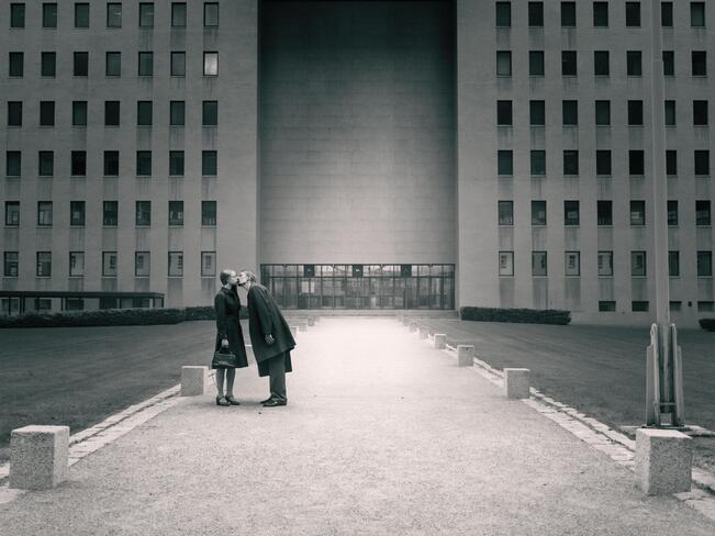 Markku Hakala & Mari Käki, Muodollinen järjestys.