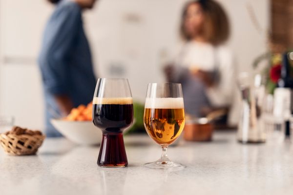 Alkoholittomien juomien myynti kasvoi 38 prosenttia ja panimotuotteiden lähes kuusi prosenttia.