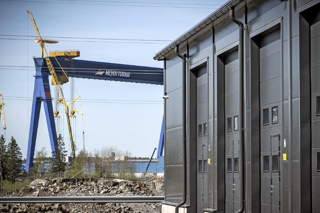 Telakka-alueen viereen nousee toimitiloja meriteollisuuden alihankintayrityksille.