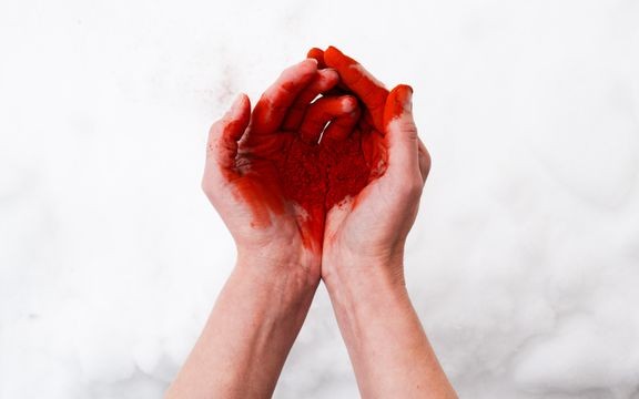 Punamultapigmenttiä. 