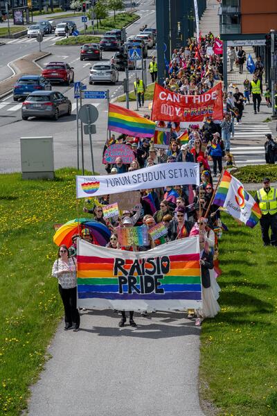 Raisio Pride on kasvanut raisiolaisittain isoksi tapahtumaksi. 
